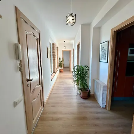 Casa Amb Piscina I Jardi A Per 6 Persones * Palamos